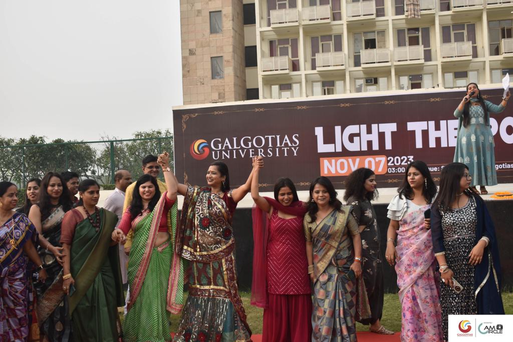 गलगोटिया विश्वविद्यालय में एक भव्य दिवाली समारोह का आयोजन किया, जिसका विषय था "लाइट द पावर ऑफ वन"
