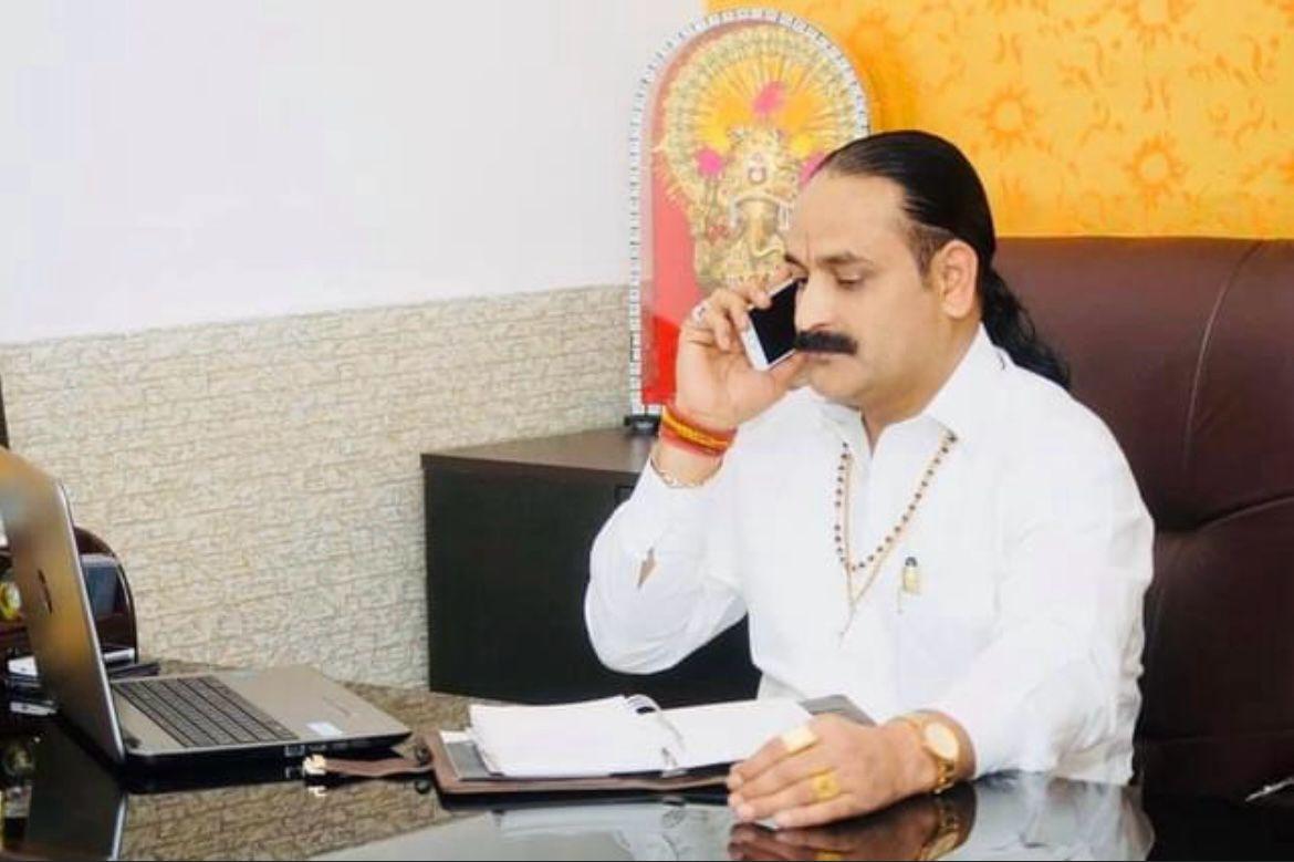 आचार्य अशोकानंद जी महाराज 